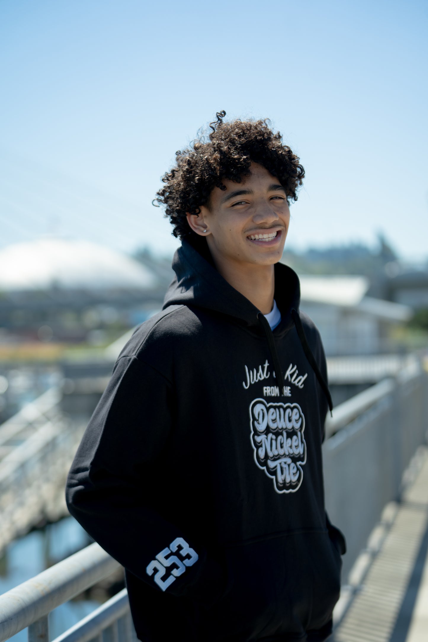 TV x Drea Collab - Deuce Nickel Tre 253 Men's Fleece Hoodie