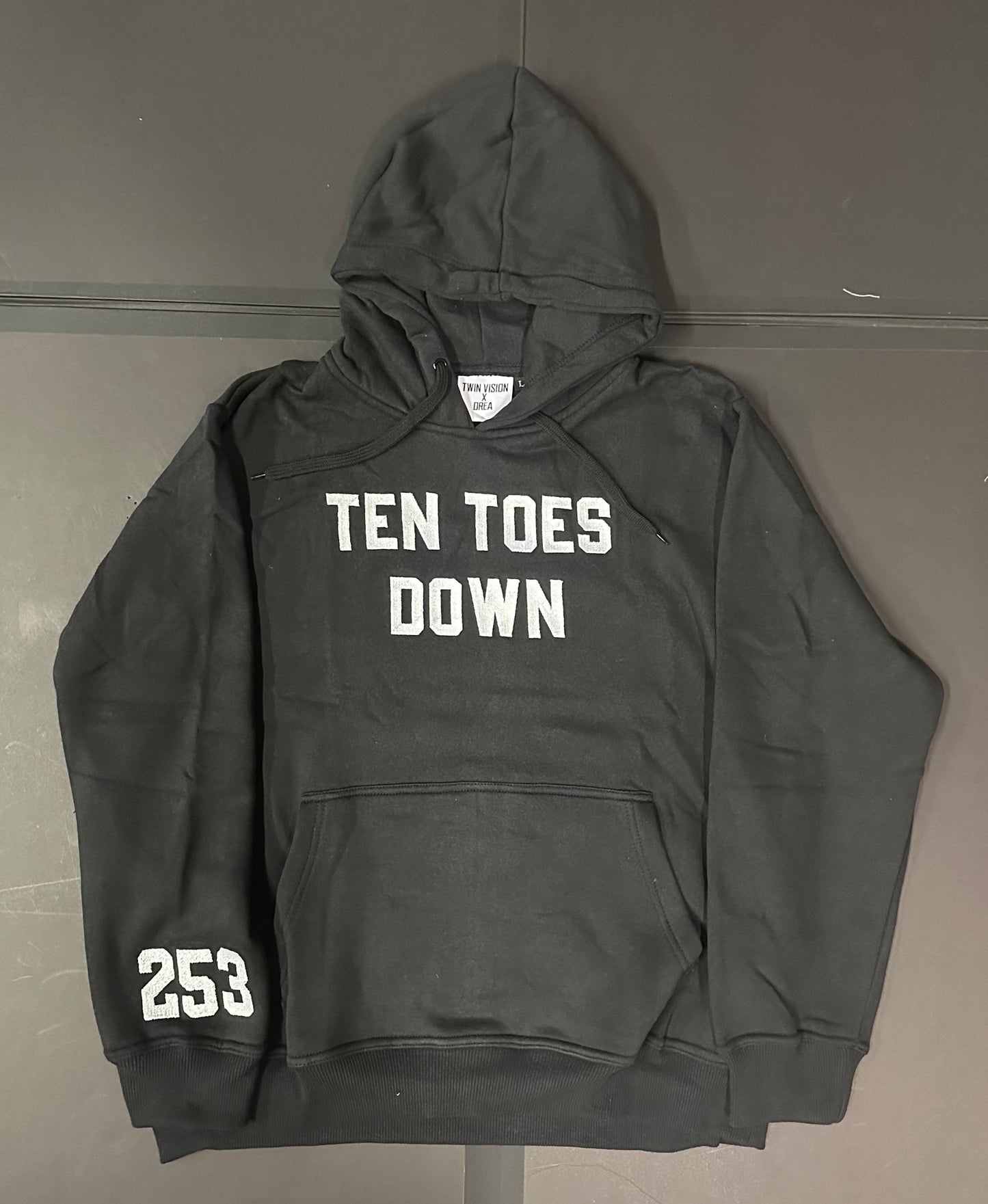 TV x Drea Collab - Deuce Nickle Tre - 253 TEN TOES DOWN Men's Fleece Hoodie