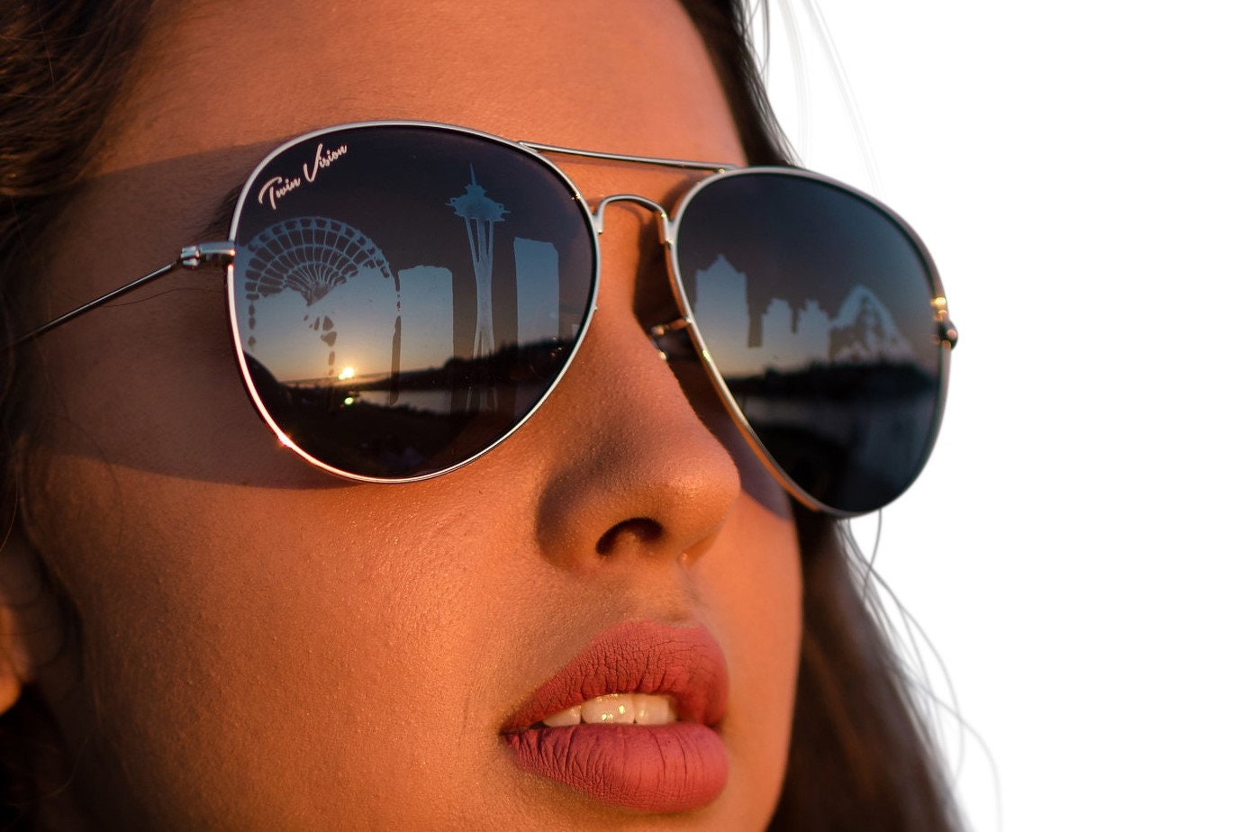Seattle Skyline Photo-chromatic Sunglasses SILVER (Skyline is unnoticeable looking through)
